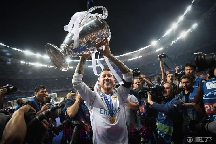 零点电台：拉莫斯离队在即 皇马已撤回续约合同